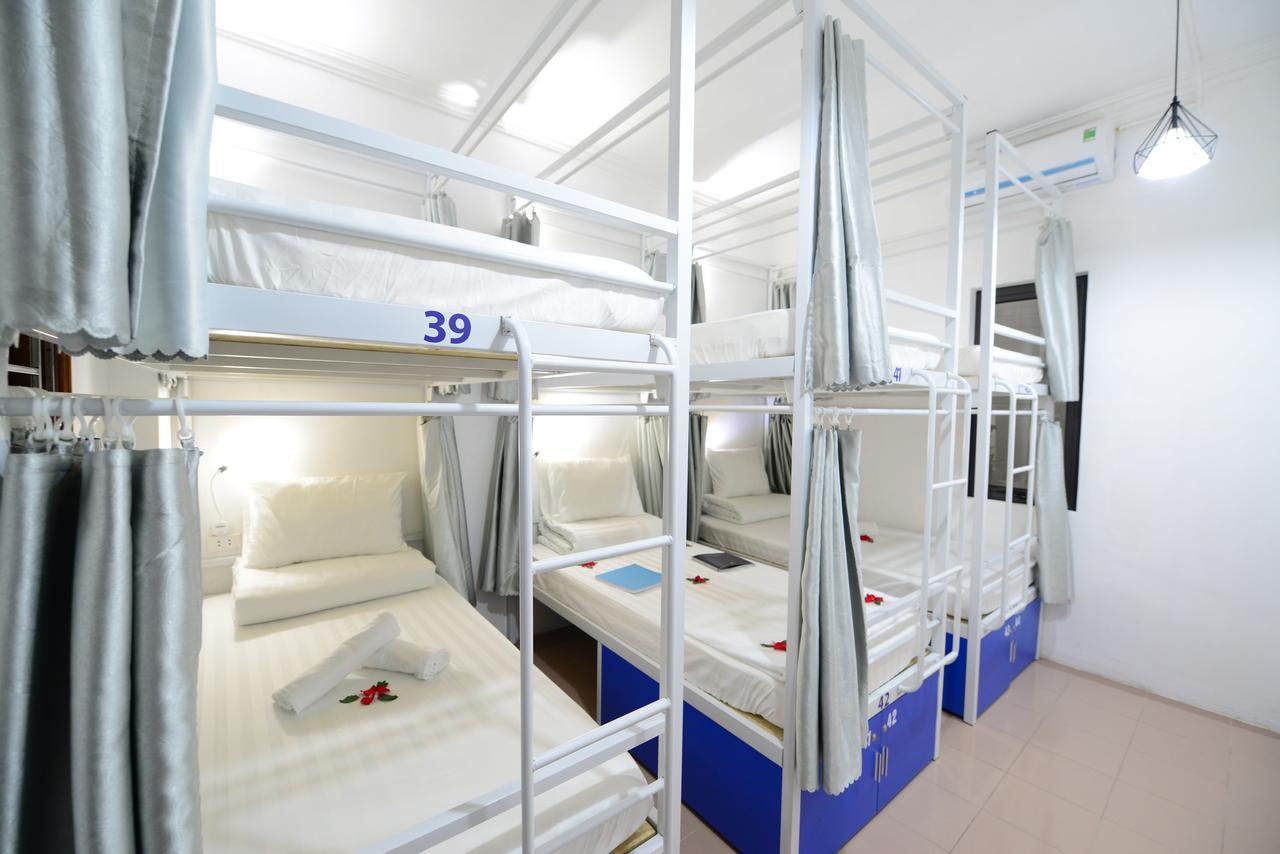 Pillow Backpacker Hostel (Adults Only) Hanoi Dış mekan fotoğraf