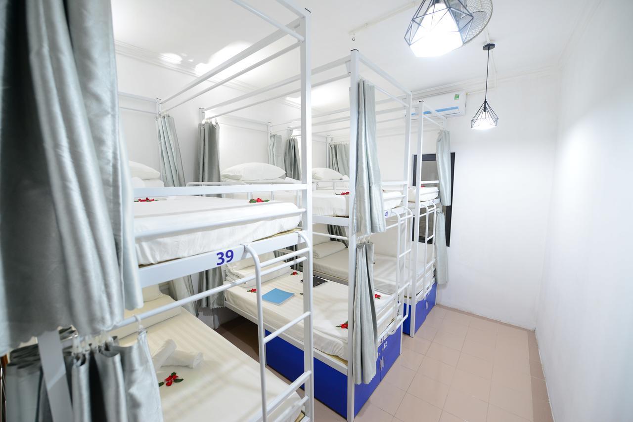 Pillow Backpacker Hostel (Adults Only) Hanoi Dış mekan fotoğraf