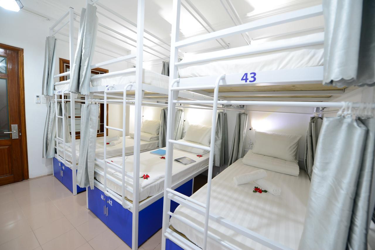 Pillow Backpacker Hostel (Adults Only) Hanoi Dış mekan fotoğraf