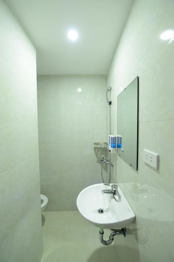 Pillow Backpacker Hostel (Adults Only) Hanoi Dış mekan fotoğraf